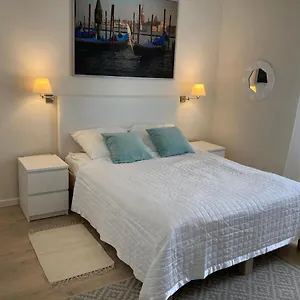 Apartament White 