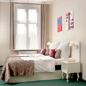 hotellátogatás